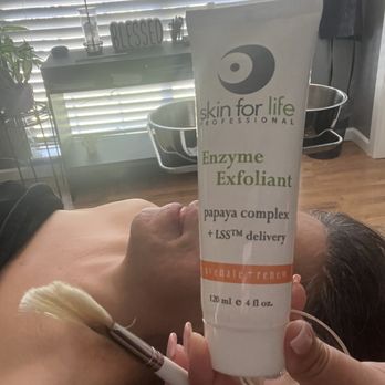 Derma Radiant Spa - Exfoliation is important to remove dead skin - Skin Care Near Me - Pearland, Texas Derma Radiant Spa - Exfoliation is important to remove dead skin - Skin Care Near Me - Pearland, Texas