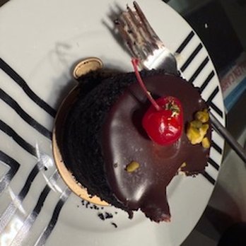 Pompadour - Beverly Hills - Patisserie/Cake Shop Near Me - Beverly Hills, California Pompadour - Beverly Hills - Patisserie/Cake Shop Near Me - Beverly Hills, California
