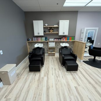 The Beauty Office & Co - At The Beauty Office & Co., your experience starts at the shampoo bowl. Enjoy a rejuvenating shampoo service in our massage chairs, complete - Hair Salons Near Me - Annapolis, Maryland The Beauty Office & Co - At The Beauty Office & Co., your experience starts at the shampoo bowl. Enjoy a rejuvenating shampoo service in our massage chairs, complete - Hair Salons Near Me - Annapolis, Maryland