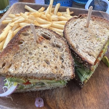 Cafe on 27 - Vegan Sandwich - Breakfast & Brunch Near Me - Topanga, California Cafe on 27 - Vegan Sandwich - Breakfast & Brunch Near Me - Topanga, California