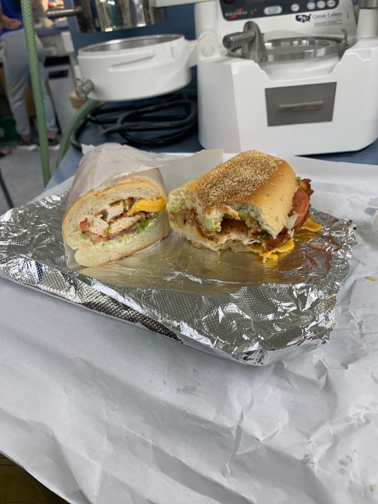 DUNTON DELICATESSEN Updated October 2024 21 Reviews 10 B Dunton