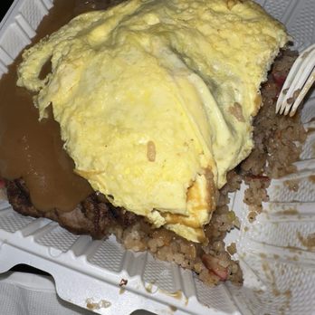 Chubby's Diner - Regular Loco Moco plate with eggs scrambled - Diners Near Me - Kailua-Kona, Hawaii