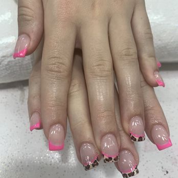 Rose Nails - Nail Salons Near Me - Bridgeport, Connecticut