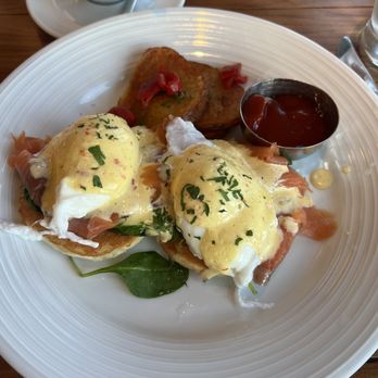 the C restaurant + bar - Seafood Near Me - Monterey, California