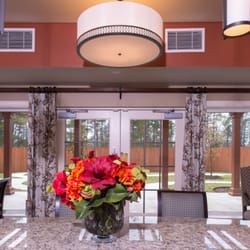 Creekside Retirement Community - Memory Support country kitchen