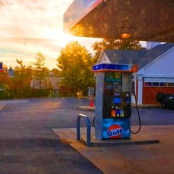 Circle K - Circle K / Gulf Gas Station - sunset through my dirty car windows