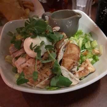 St James Tavern - Chicken Caesar salad, dressing on the side - Pubs Near Me - London, XGL St James Tavern - Chicken Caesar salad, dressing on the side - Pubs Near Me - London, XGL