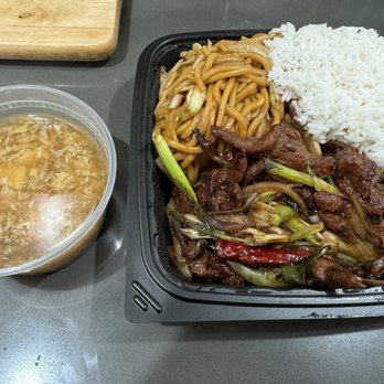 The Wok - Mongolian beef, veggie chowmein, white rice and hot&sour soup - Chinese Near Me - Sacramento, California