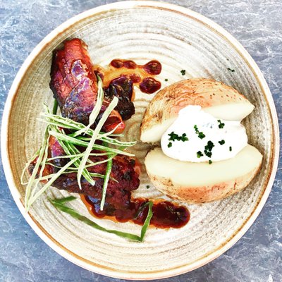 LA DAME Club by null