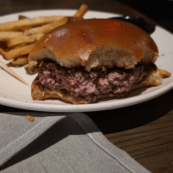 Thirsty Lion - Desert Ridge - Hamburger cooked medium well. It was the perfect temp - American Near Me - Phoenix, Arizona Thirsty Lion - Desert Ridge - Hamburger cooked medium well. It was the perfect temp - American Near Me - Phoenix, Arizona