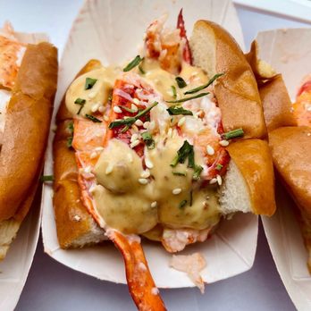 Luke's Lobster Penn Quarter - Mala Lobster Roll - Seafood Near Me - Washington, DC, District of Columbia Luke's Lobster Penn Quarter - Mala Lobster Roll - Seafood Near Me - Washington, DC, District of Columbia