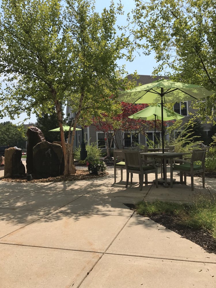 SEAL ROCK HEALTHCARE AT ATLANTIC HEIGHTS Updated August 2024 88 Harbor Dr, Saco, Maine