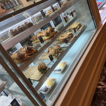 Sift Bake Shop - Bakeries Near Me - Uncasville, Connecticut