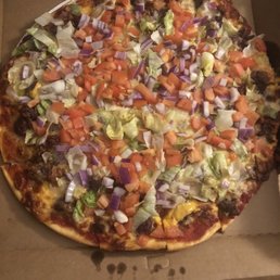 Cheeseburger pizza