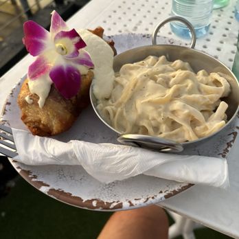 Casilda Cocina Creativa - Chicken-dry as a bone. Fettuccini was good - Gastropubs Near Me - Catano, Puerto Rico Casilda Cocina Creativa - Chicken-dry as a bone. Fettuccini was good - Gastropubs Near Me - Catano, Puerto Rico
