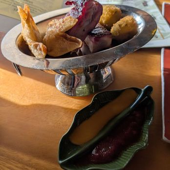 Trader Vic's - Hawaiian Near Me - Emeryville, California