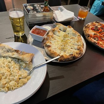 Station 66 - Mac & Cheese, Cheese Bread, Romeo and Juliet Pizza - Bars Near Me - Williams, Arizona
