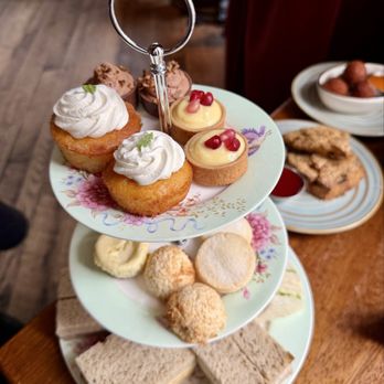 The Dandelion - Afternoon Tea - Gastropubs Near Me - Philadelphia, Pennsylvania The Dandelion - Afternoon Tea - Gastropubs Near Me - Philadelphia, Pennsylvania