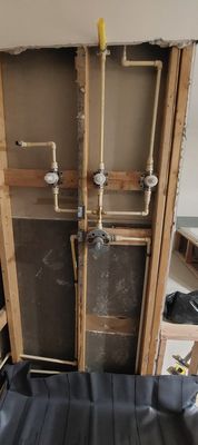 L & A REMODELING SERVICES Logo