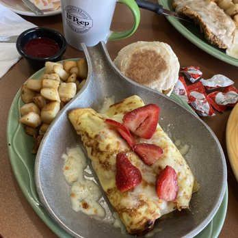 Le Peep - Monte Cristo Crepes - Coffee & Tea Near Me - Irving, Texas Le Peep - Monte Cristo Crepes - Coffee & Tea Near Me - Irving, Texas