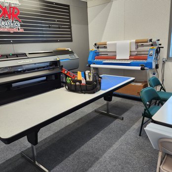 DnR Custom Apparel - Screen Printing Near Me - Virden, Illinois