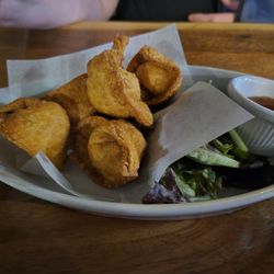Superkim Kitchen & Bar - Crab rangoon