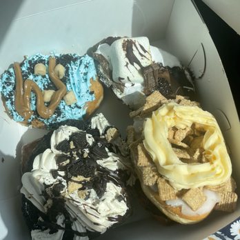 Five-O Donut - Donuts - Coffee & Tea Near Me - Bradenton, Florida