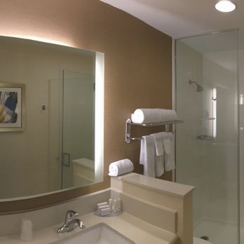 Fairfield by Marriott Inn & Suites Uncasville Mohegan Sun Area - Hotels Near Me - Uncasville, Connecticut