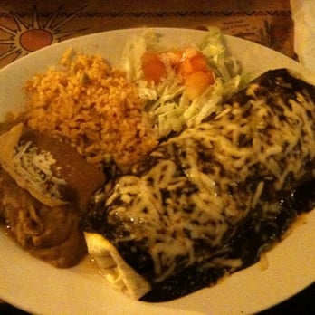 Buena Vista - Burrito Suizo w/ Mole - Mexican Near Me - Chicago, Illinois Buena Vista - Burrito Suizo w/ Mole - Mexican Near Me - Chicago, Illinois