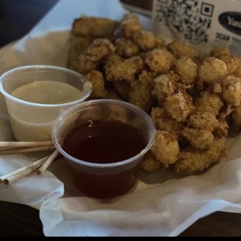 Yard House - Wisconsin Fried Cheese Curds** - New American Near Me - Willow Grove, Pennsylvania Yard House - Wisconsin Fried Cheese Curds** - New American Near Me - Willow Grove, Pennsylvania