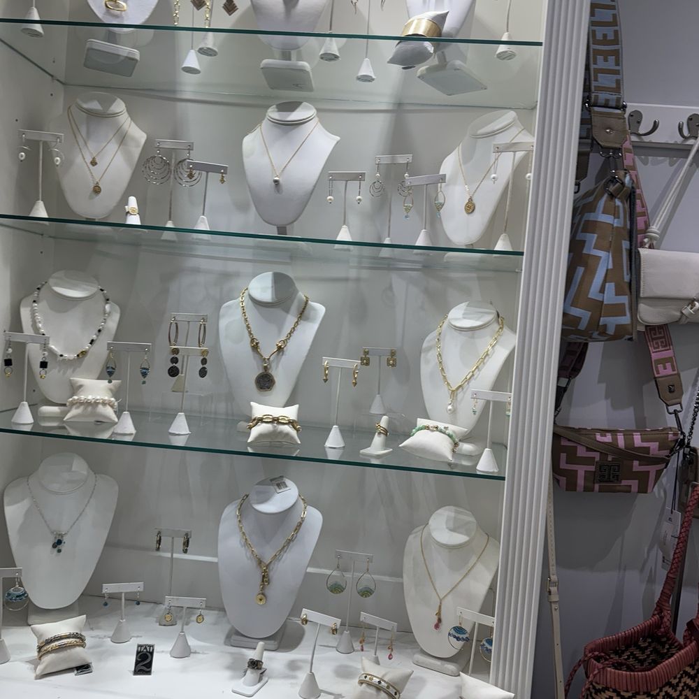 Unique Boutique - Women's Clothing Near Me - Delray Beach, Florida Unique Boutique - Women's Clothing Near Me - Delray Beach, Florida