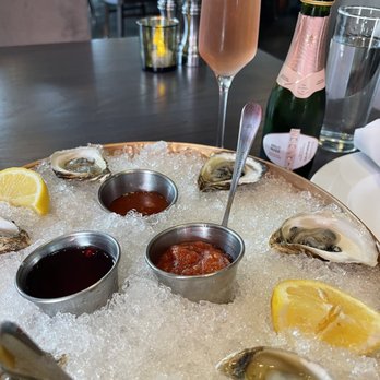 Vine and Oak - Comfort Food Near Me - Cranford, New Jersey