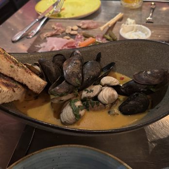 Whispering Vine - Mussels and Clams - Wine Bars Near Me - Reno, Nevada