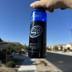 Larry H. Miller Chrysler Jeep Dodge RAM Surprise - Blue oil used for air filter.