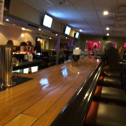 Carmine's - Bar area