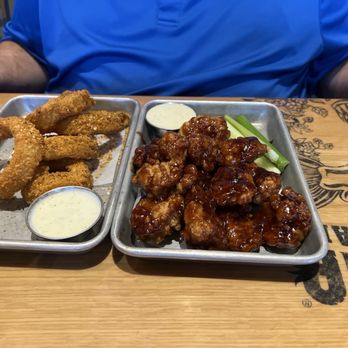 BJ's Restaurant & Brewhouse - Honey bbq boneless wings, and onion rings - Pizza Near Me - Peoria, Arizona BJ's Restaurant & Brewhouse - Honey bbq boneless wings, and onion rings - Pizza Near Me - Peoria, Arizona