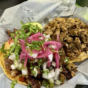 Los Trompos Taqueria - Tacos Near Me - Long Beach, California Los Trompos Taqueria - Tacos Near Me - Long Beach, California