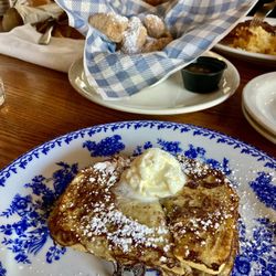 Cracker Barrel Old Country Store - French Toast Momma's French Toast Breakfast
