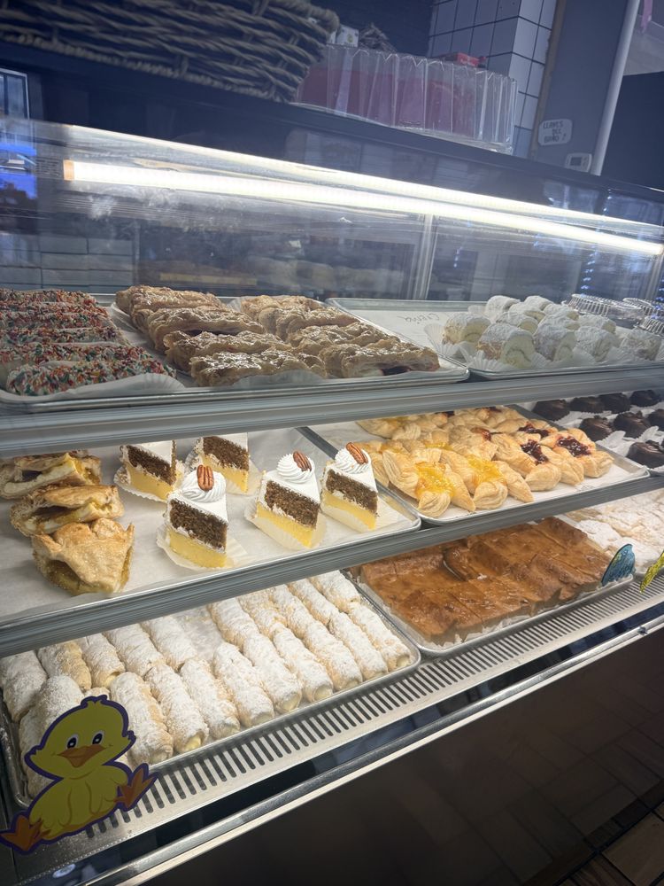 Ricomini Bakery