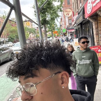 HK Best Barbers - haircut - Barbers Near Me - New York, New York HK Best Barbers - haircut - Barbers Near Me - New York, New York