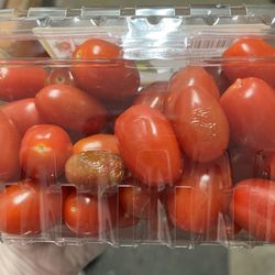 Safeway - Moldy tomatoes