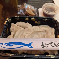 Steamed pork dumplings