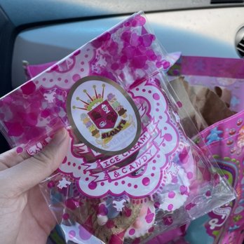 Sloan's Ice Cream - Uptown Boca - Dog treats~ - Ice Cream & Frozen Yogurt Near Me - Boca Raton, Florida Sloan's Ice Cream - Uptown Boca - Dog treats~ - Ice Cream & Frozen Yogurt Near Me - Boca Raton, Florida
