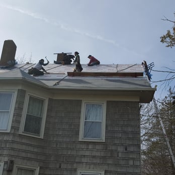 LA Roofing - Southington - Roofing Near Me - West Springfield, Massachusetts