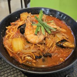 MyungGa Gyo-dong Korean Noodle - Jampong, one of top 5 Jampongs are made by Gyodong in Korea