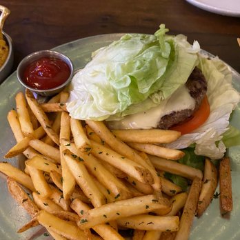 Eureka! - Eureka burger - American Near Me - Cupertino, California