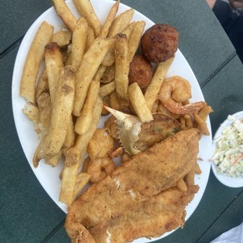 Sandollar Restaurant & Marina - Seafood platter for one - American Near Me - Jacksonville, Florida