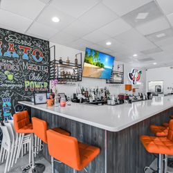 Bongos Restaurant - Bar