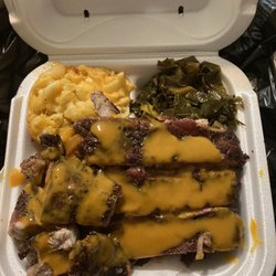 Rib Dinner with 2 Sides . Collard greens and Mac and Cheese