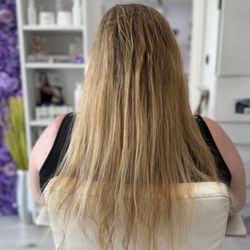 The Mall Hair Salon - Before
